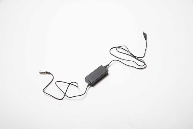 [OT-80-0035] Charger for 36V battery Silverfish, 2A