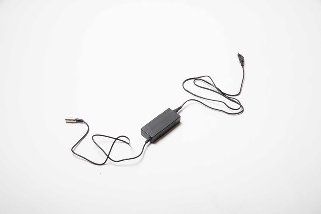 [OT-80-0052] Charger for 48V battery Silverfish, 2A